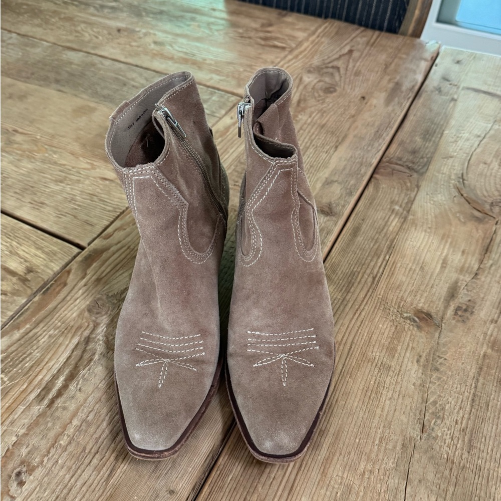 Dolce Vita Tan Ankle Booties Sleek Suede Design